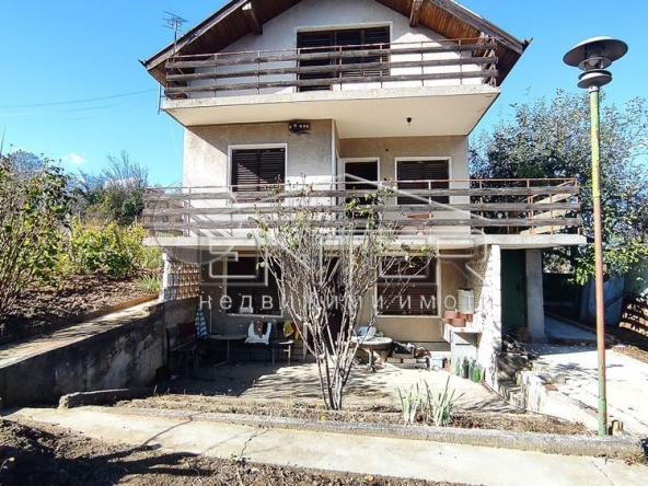 Къща в с. Константиново, Област Варна - 70 кв.м за 786 €/кв.м - Снимка #1