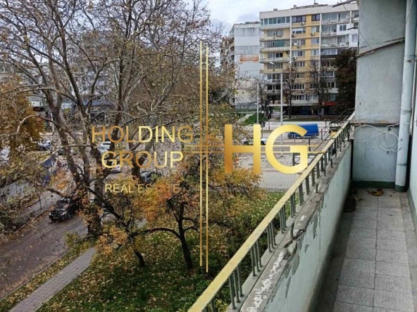 Тристаен апартамент в Варна, Чайка - 72 кв.м за 2056 €/кв.м - Снимка #1