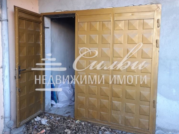 Дава се под наем Гараж / Паркомясто в Шумен, Болницата - 20 кв.м за 76.5 € - Снимка #1