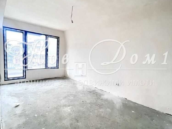 Тристаен апартамент в Варна, Аспарухово - 100 кв.м за 1419 €/кв.м - Снимка #1