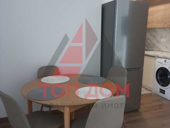 Дава се под наем Едностаен апартамент в к.к. Св.Св. Константин и Елена - 45 кв.м за 700 € - Снимка #1