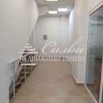 Дава се под наем Офис в Шумен, Център - 70 кв.м за 280.5 € - Снимка #1