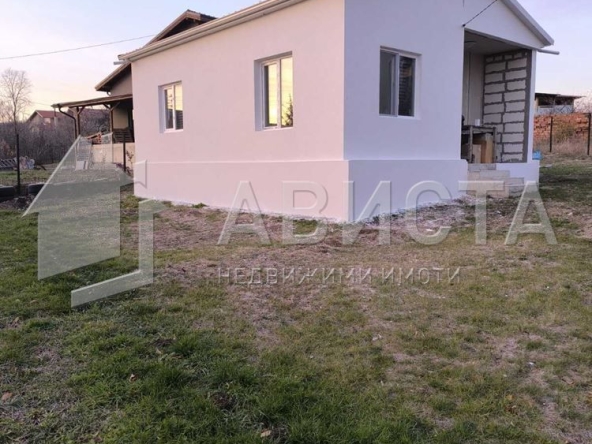 Къща в с. Пожарево, Област София-област - 50 кв.м за 1554 €/кв.м - Снимка #1