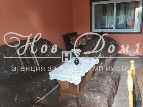 Дава се под наем Двустаен апартамент в Варна, Червен площад - 60 кв.м за 325 € - Снимка #1