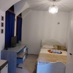 Дава се под наем Едностаен апартамент в Бургас, Център - 24 кв.м за 229.5 € - Снимка #1