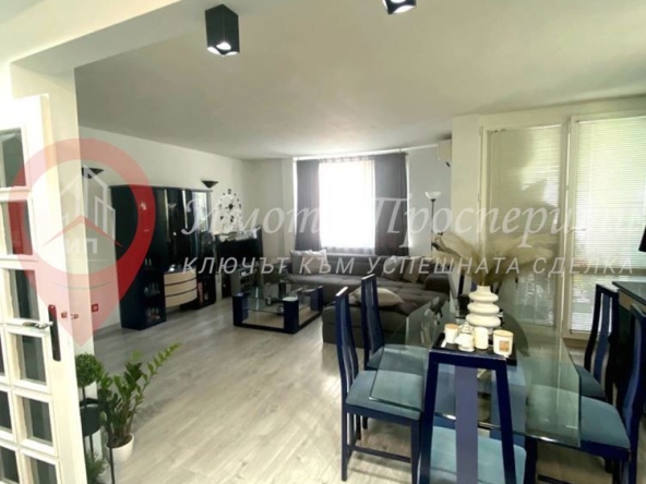 Тристаен апартамент в София, Бъкстон - 141 кв.м за 2341 €/кв.м - Снимка #1