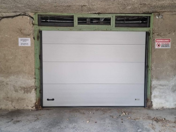 Дава се под наем Гараж / Паркомясто в София, Лозенец - 19 кв.м за 153 € - Снимка #1