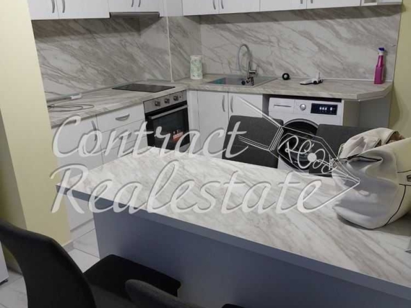 Дава се под наем Двустаен апартамент в Варна, Възраждане 1 - 52 кв.м за 382.5 € - Снимка #1