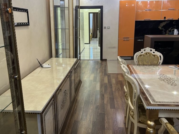 Дава се под наем Тристаен апартамент в с. Киреево, Област Видин - 100 кв.м за 714 € - Снимка #1