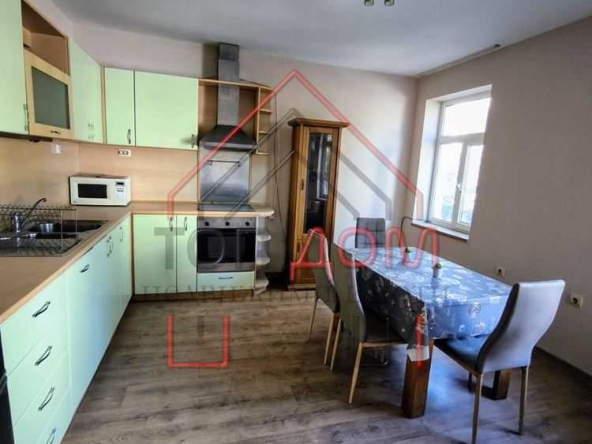 Тристаен апартамент в Варна, Централна поща - 120 кв.м за 1567 €/кв.м - Снимка #1