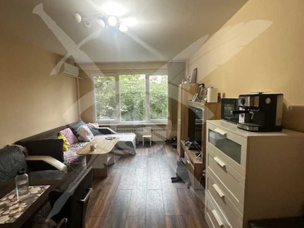 Дава се под наем Тристаен апартамент в София, Младост 1 - 72 кв.м за 169900 € - Снимка #1