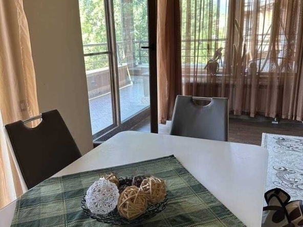 Дава се под наем Многостаен апартамент в София, Витоша - 300 кв.м за 1900 € - Снимка #1