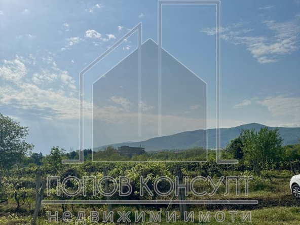 Парцел в с. Марково, Област Пловдив - 4224 кв.м за 28 €/кв.м - Снимка #1