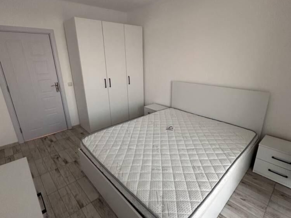 Дава се под наем Двустаен апартамент в Бургас, Изгрев - 70 кв.м за 561 € - Снимка #1