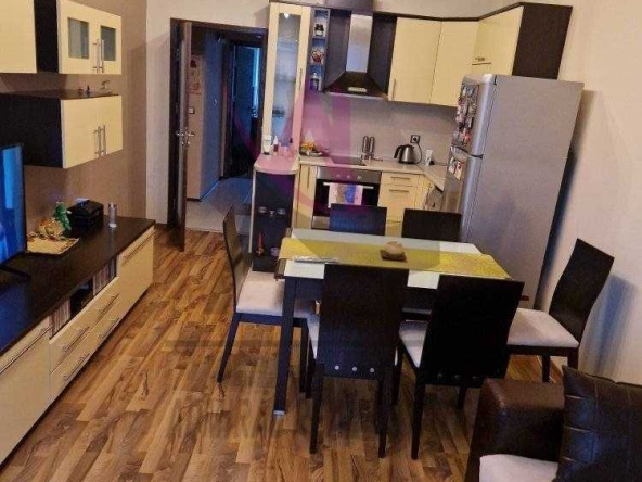 Дава се под наем Двустаен апартамент в Варна, Аспарухово - 65 кв.м за 475 € - Снимка #1