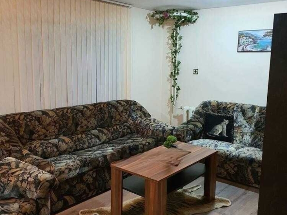 Двустаен апартамент в Пловдив, Кършияка - 51 кв.м за 1569 €/кв.м - Снимка #1