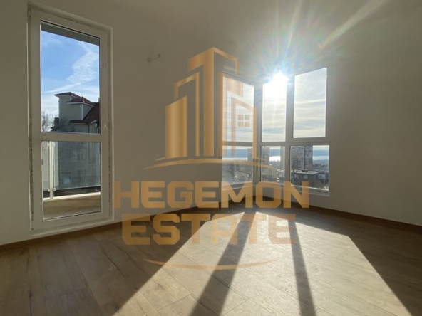 Двустаен апартамент в Варна, Възраждане 3 - 50 кв.м за 2060 €/кв.м - Снимка #1