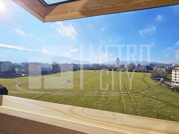 Тристаен апартамент в София, Овча купел - 123 кв.м за 1943 €/кв.м - Снимка #1