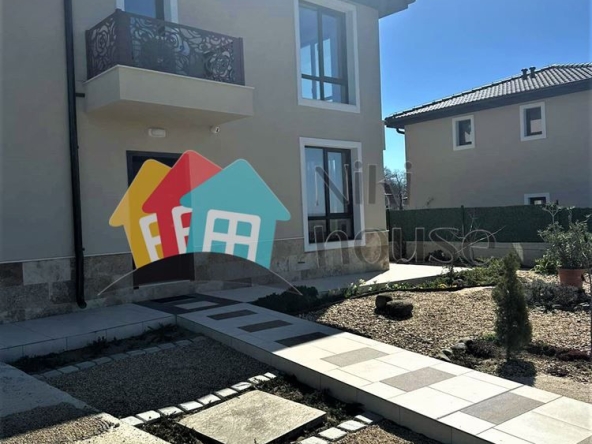 Къща в с. Приселци, Област Варна - 158 кв.м за 1257 €/кв.м - Снимка #1