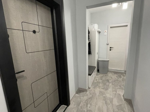 Двустаен апартамент в Благоевград, Бялата висота - 63 кв.м за 1112 €/кв.м - Снимка #1