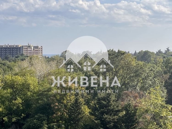 Двустаен апартамент в к.к. Св.Св. Константин и Елена - 73 кв.м за 1864 €/кв.м - Снимка #1