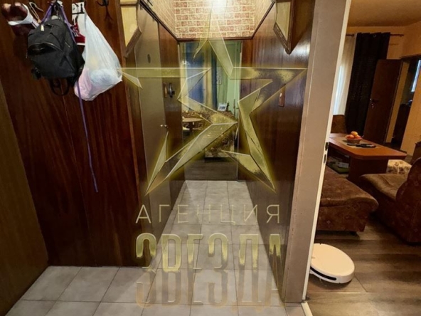 Тристаен апартамент в Пловдив, Изгрев - 70 кв.м за 1043 €/кв.м - Снимка #1