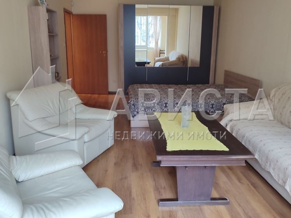 Тристаен апартамент в София, Илинден - 84 кв.м за 2822 €/кв.м - Снимка #1