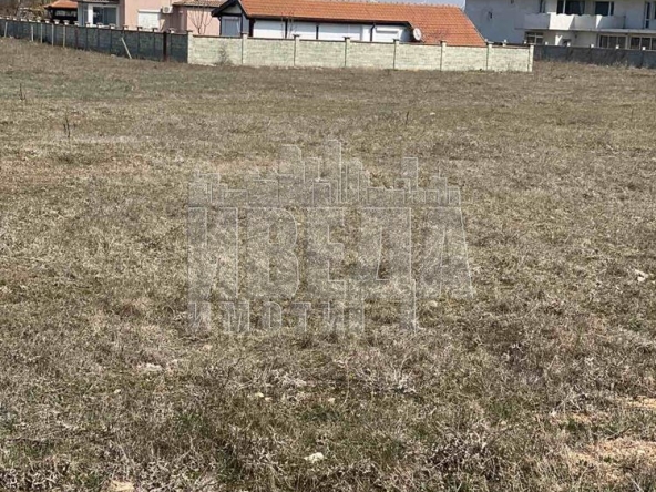 Парцел в с. Божурец, Област Добрич - 1460 кв.м за 18 €/кв.м - Снимка #1