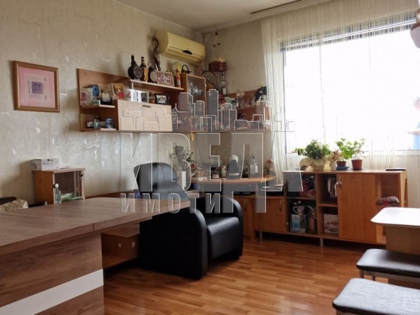 Тристаен апартамент в Варна, Възраждане 2 - 80 кв.м за 1563 €/кв.м - Снимка #1