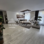 Мезонет в Шумен, Център - 400 кв.м за 1125 €/кв.м - Снимка #1