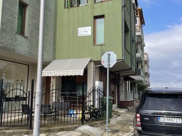 Дава се под наем Двустаен апартамент в к.к. Дюни - 65 кв.м за 306 € - Снимка #1