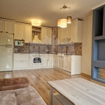 Тристаен апартамент в Варна, м-т Траката - 90 кв.м за 2156 €/кв.м - Снимка #1