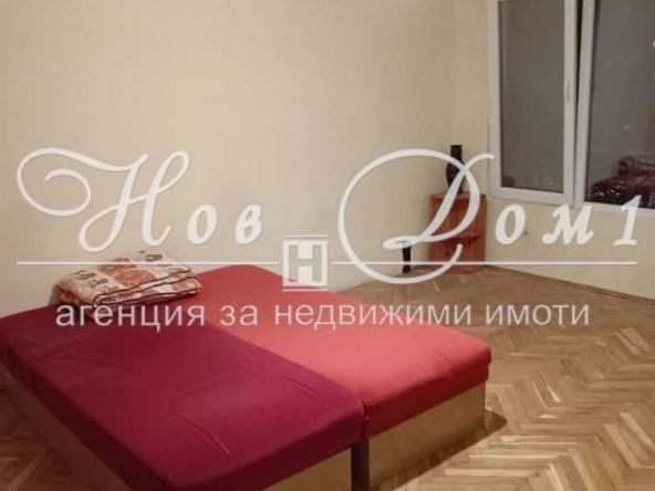 Дава се под наем Двустаен апартамент в Варна, Левски - 50 кв.м за 300 € - Снимка #1