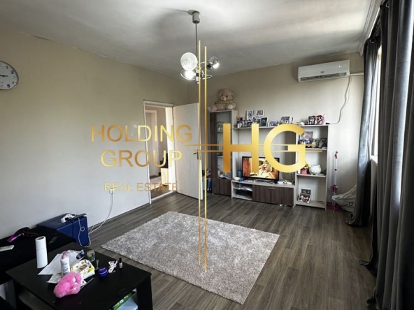 Четиристаен апартамент в Добрич, Кралска зона - 90 кв.м за 888 €/кв.м - Снимка #1