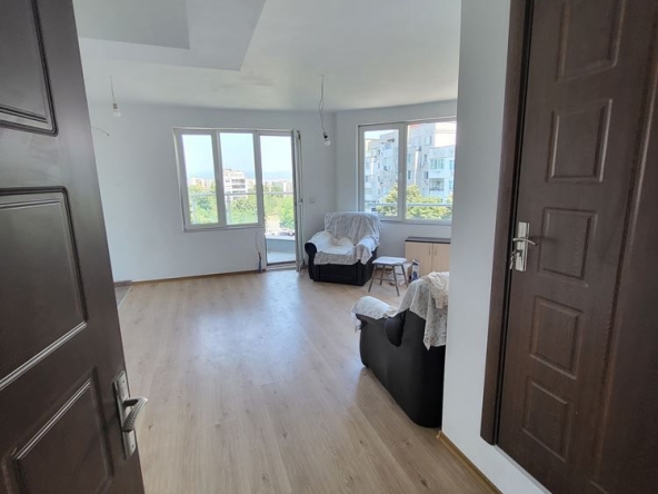 Мезонет в София, Люлин 9 - 246 кв.м за 1322 €/кв.м - Снимка #1