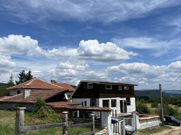 Къща в Костенец - 150 кв.м за 800 €/кв.м - Снимка #1