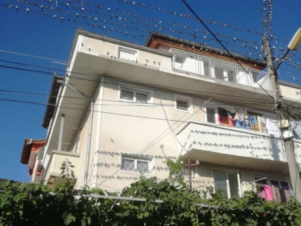 Етаж от къща в к.к. Пампорово - 150 кв.м за 517 €/кв.м - Снимка #1