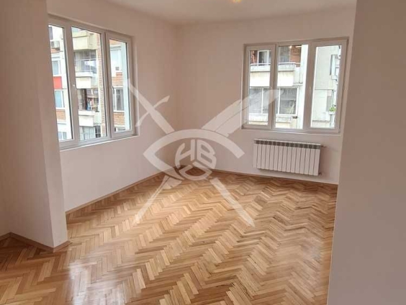 Многостаен апартамент в София, Център - 115 кв.м за 2044 €/кв.м - Снимка #1