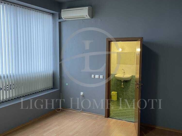 Офис в Пловдив, Гагарин - 72 кв.м за 1042 €/кв.м - Снимка #1