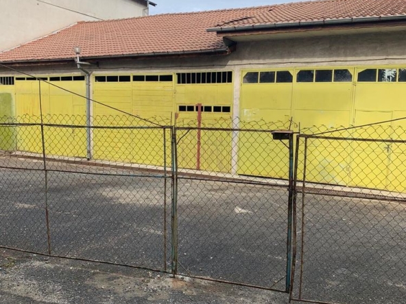 Дава се под наем Гараж / Паркомясто в Ардино - 70 кв.м за 76.5 € - Снимка #1