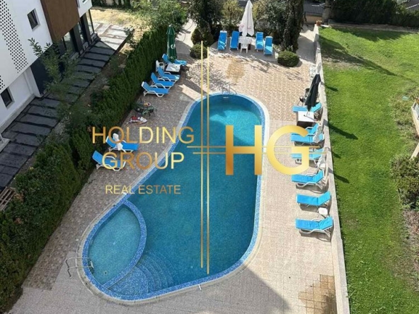 Четиристаен апартамент в к.к. Св.Св. Константин и Елена - 185 кв.м за 1892 €/кв.м - Снимка #1