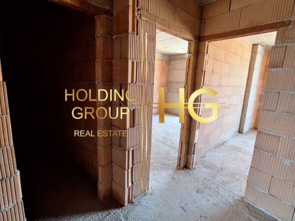 Двустаен апартамент в Варна, Център - 64 кв.м за 1500 €/кв.м - Снимка #1