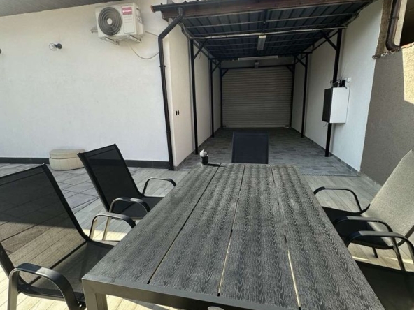 Дава се под наем Къща в Кюстендил, Бузлуджа - 90 кв.м за 500 € - Снимка #1