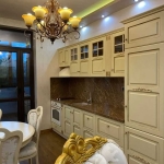 Дава се под наем Тристаен апартамент в Варна, Център - 75 кв.м за 765 € - Снимка #1