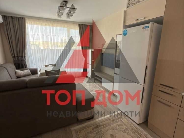 Дава се под наем Двустаен апартамент в Варна, Възраждане 1 - 70 кв.м за 561 € - Снимка #1