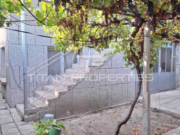 Къща в Съединение - 62 кв.м за 1613 €/кв.м - Снимка #1