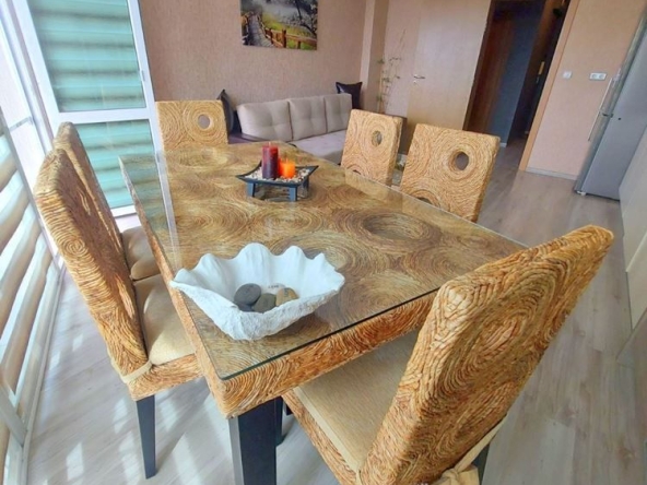 Тристаен апартамент в Варна, м-т Св. Никола - 96 кв.м за 2063 €/кв.м - Снимка #1