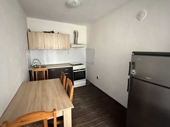 Дава се под наем Къща в София, Манастирски ливади - 80 кв.м за 586.5 € - Снимка #1