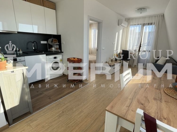 Тристаен апартамент в Варна, Левски - 78 кв.м за 2089 €/кв.м - Снимка #1
