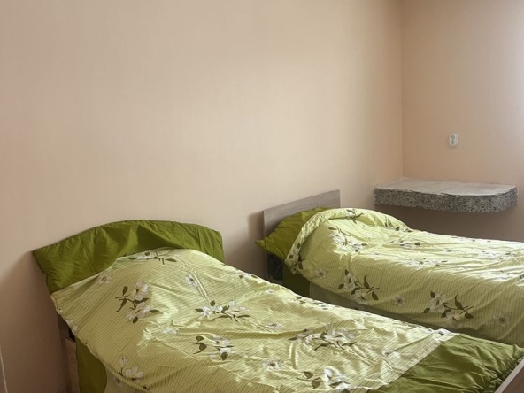 Дава се под наем Къща в София, Орландовци - 160 кв.м за 7.65 € - Снимка #1